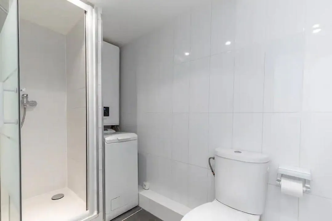 Home Suite Home Grands Boulevards 11 Paris France