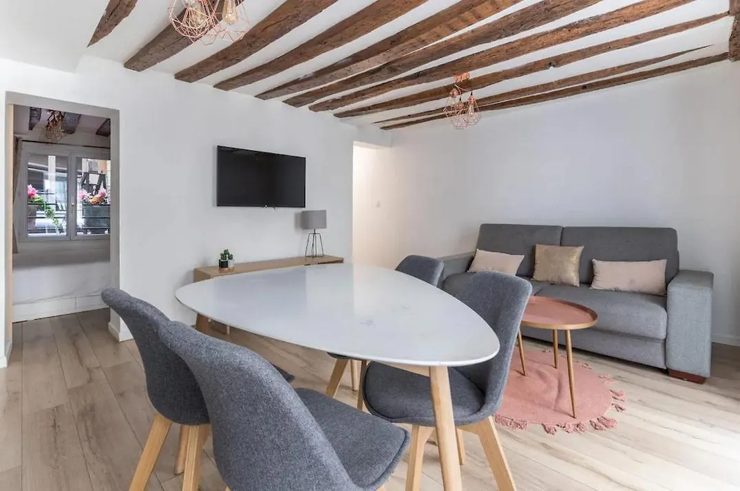 Apartment Home Suite Home Grands Boulevards 11 Paris France